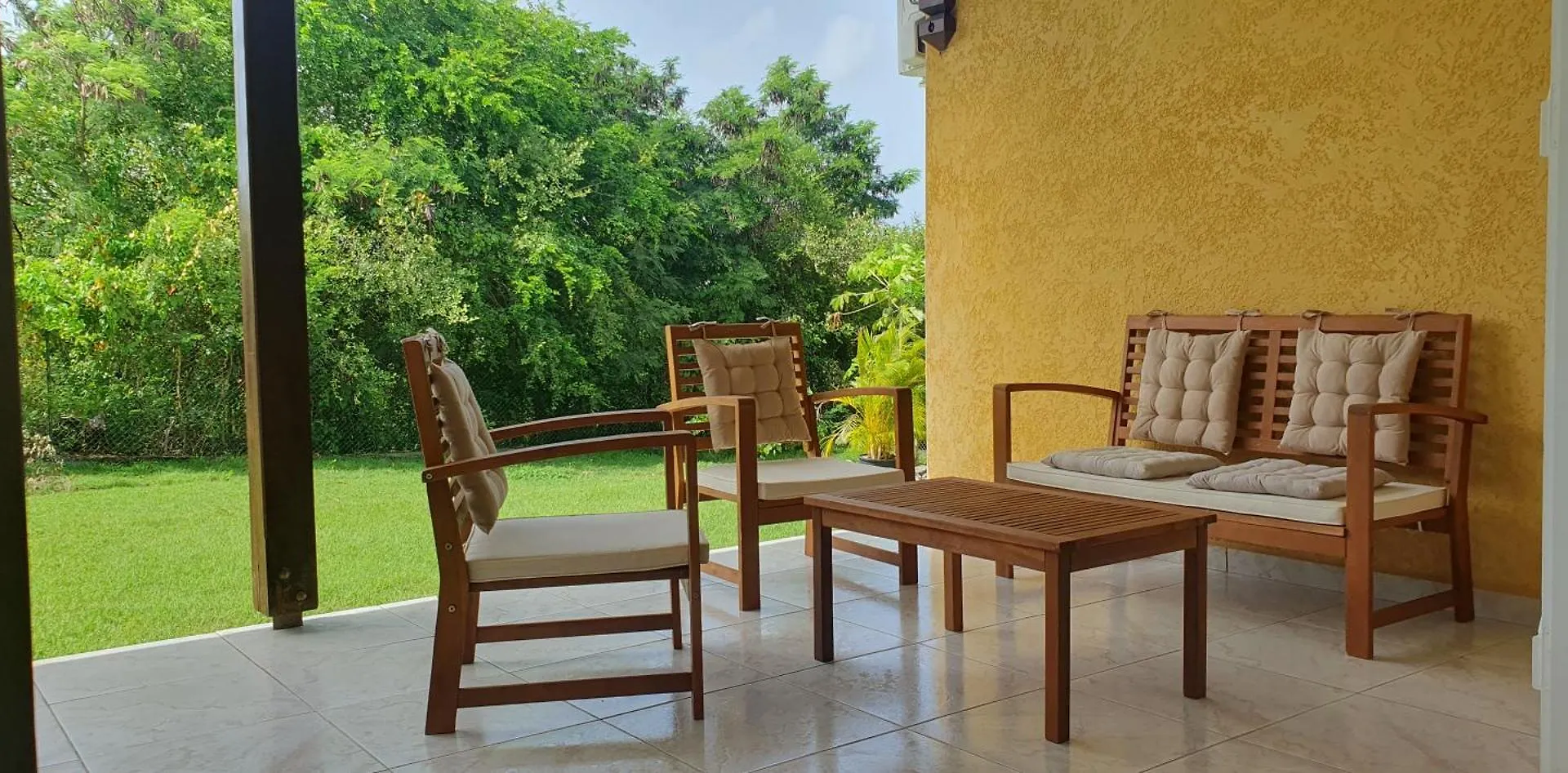 Villa Jolan Sainte-Anne   Sainte-Anne (Grande-Terre)
